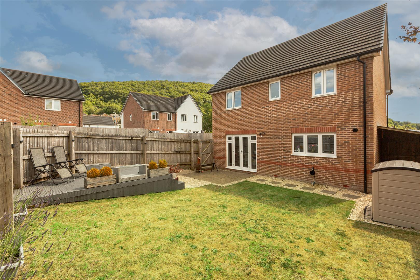Clos Gelli Wen, Pontardawe, Swansea, SA8 3DF